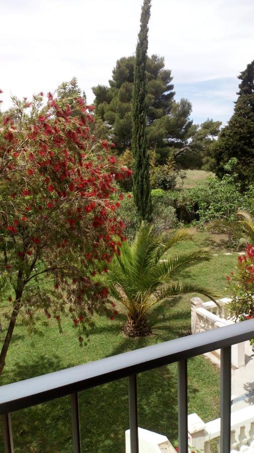 Brit Hotel Confort Helios Agde Exterior foto