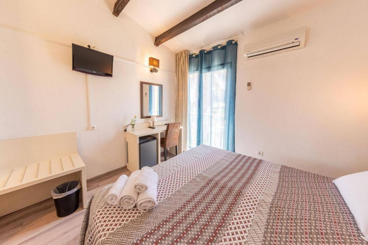 Brit Hotel Confort Helios Agde Exterior foto