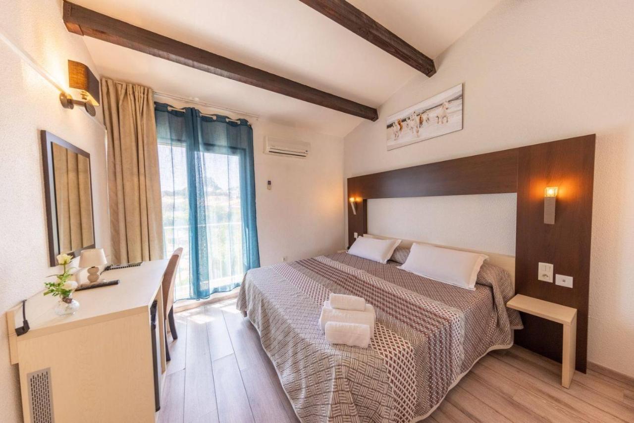 Brit Hotel Confort Helios Agde Exterior foto