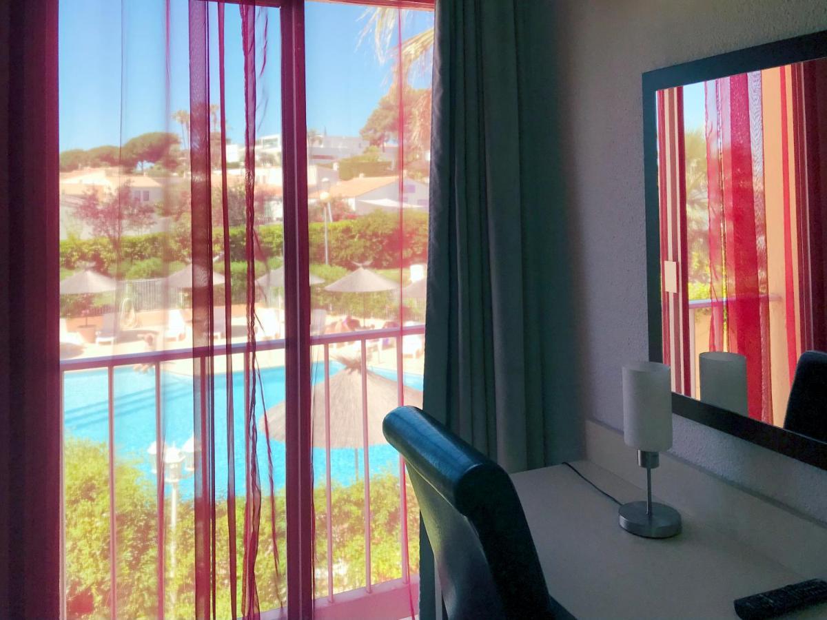 Brit Hotel Confort Helios Agde Exterior foto