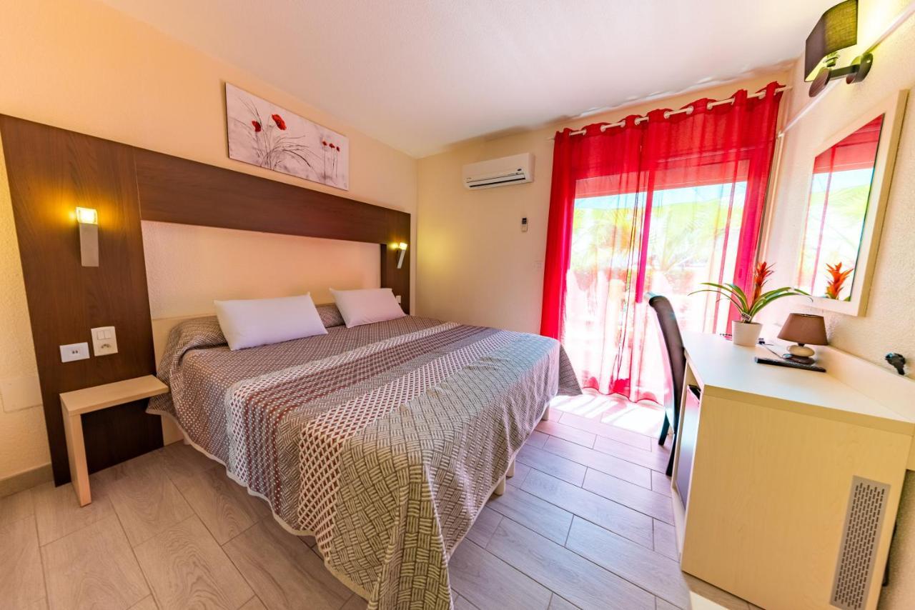 Brit Hotel Confort Helios Agde Exterior foto